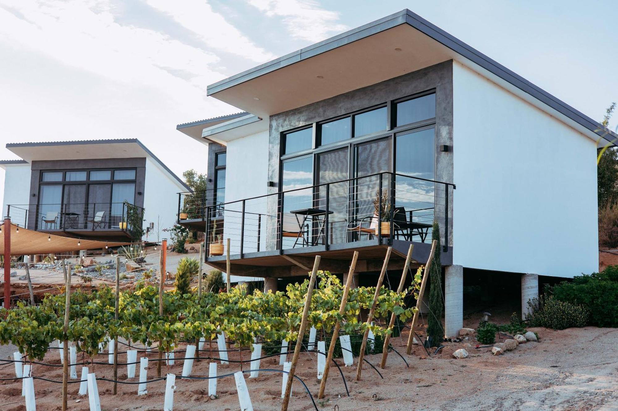 Vl Uno Bed & Breakfast Ensenada Exterior photo