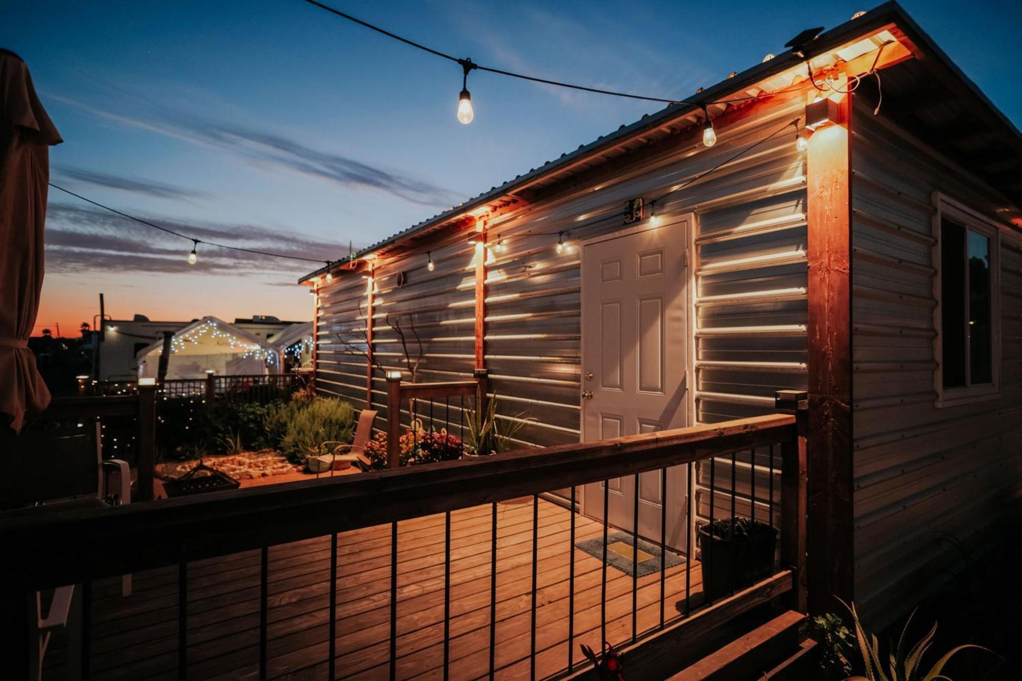 Vl Uno Bed & Breakfast Ensenada Exterior photo